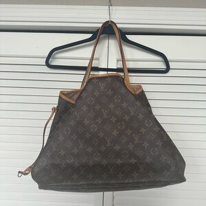 Faux Louis Vuitton purse